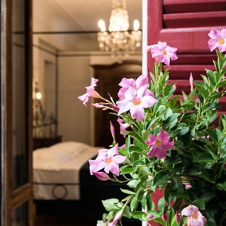 Albergo Ristorante Madonnina Cantello Екстериор снимка