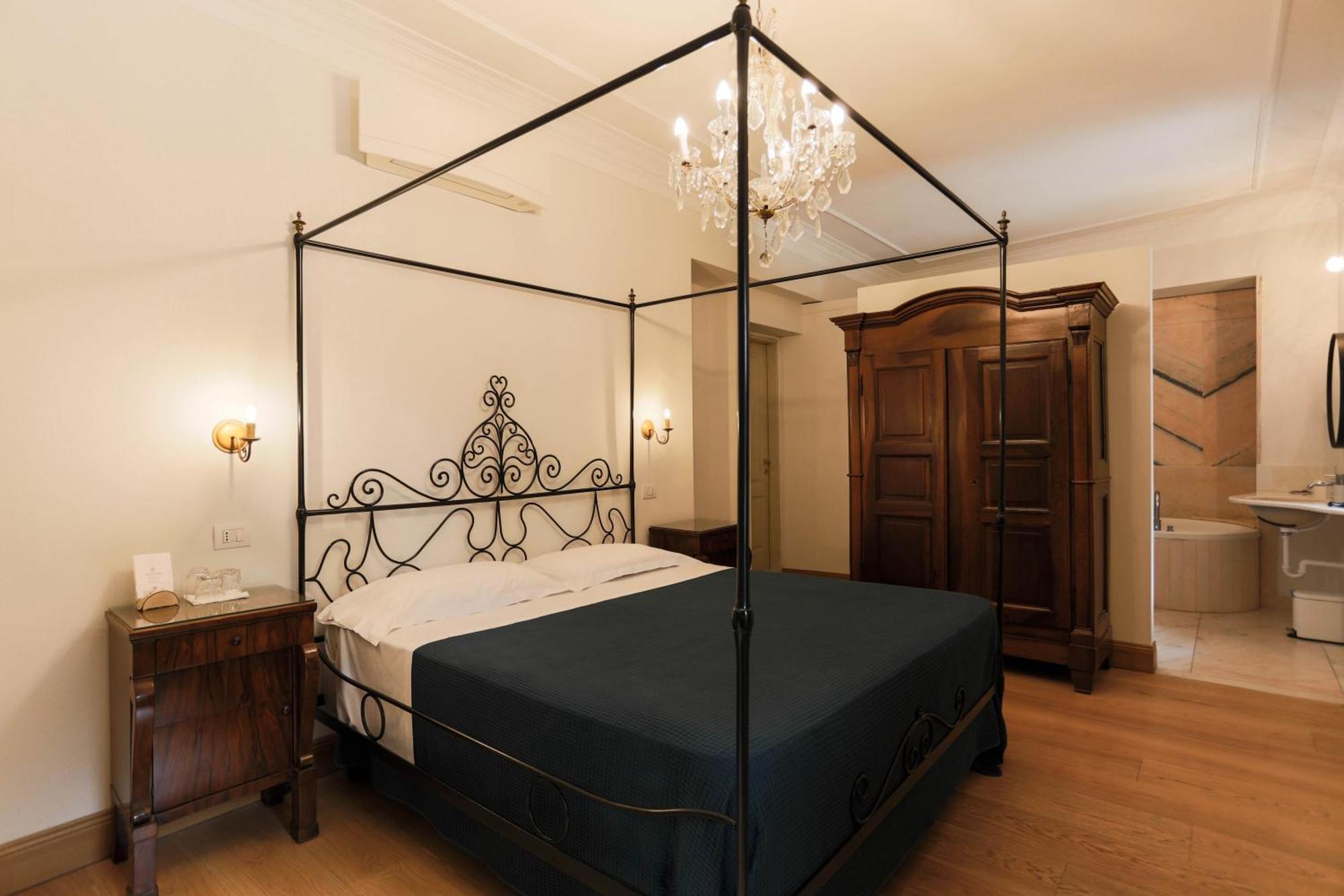 Albergo Ristorante Madonnina Cantello Екстериор снимка