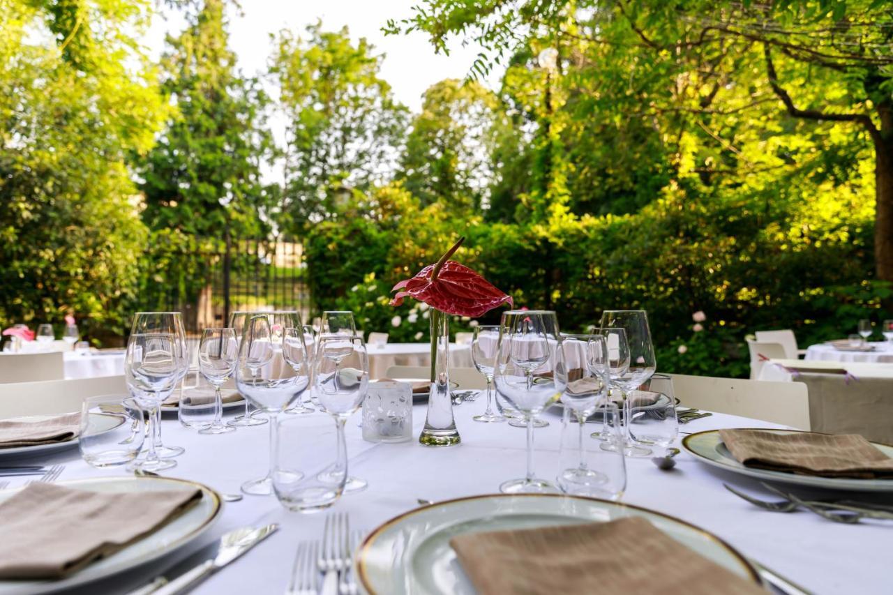 Albergo Ristorante Madonnina Cantello Екстериор снимка